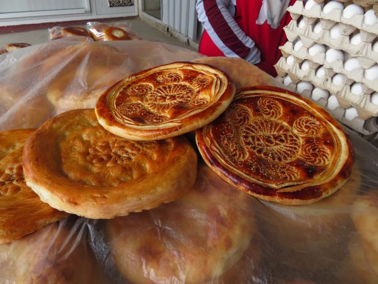 Peshawar Naan Bread