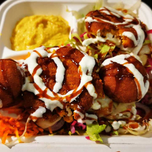LOW CARBS WITH FALAFEL